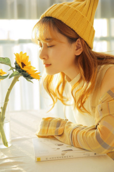 边添小泬边狠狠躁视频网站动漫